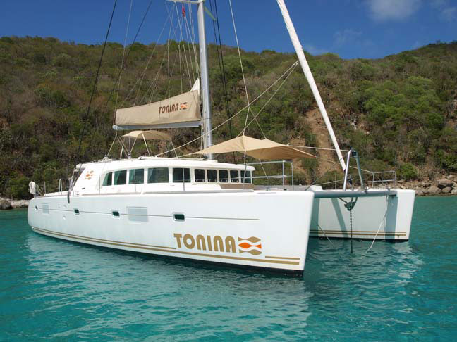 Tonina Crewed Catamaran Charter