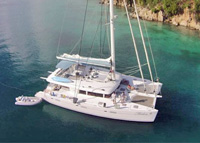 Catamaran Avalon