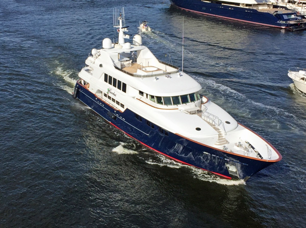 charter yacht caribbean crewed