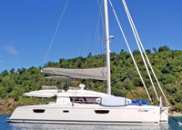 Catamaran Blue Pepper