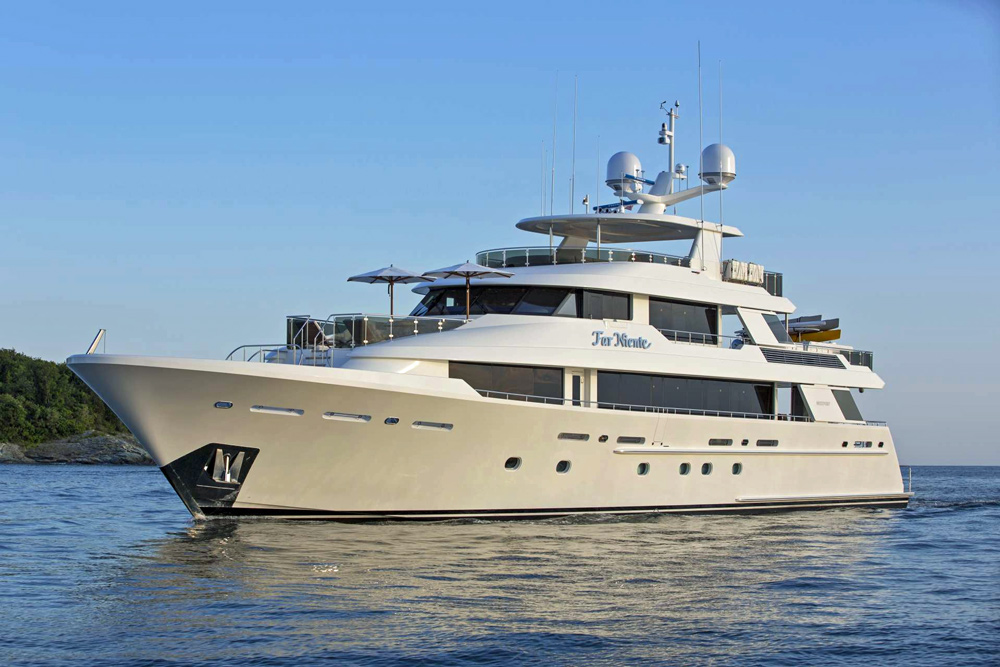 Far Niente Crewed Power Yacht Charter