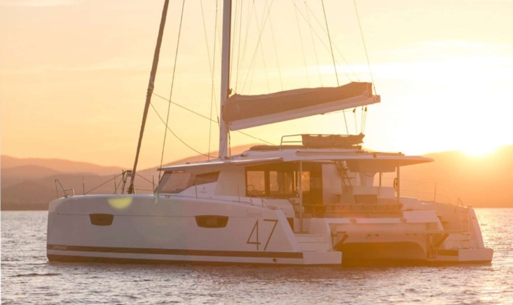 Luna Bliss Crewed Catamaran Charter