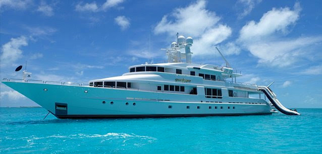 Starship Crewed Power Yacht Charter