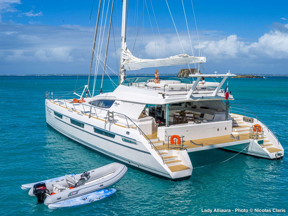 Sur Leau Crewed Catamaran Charter