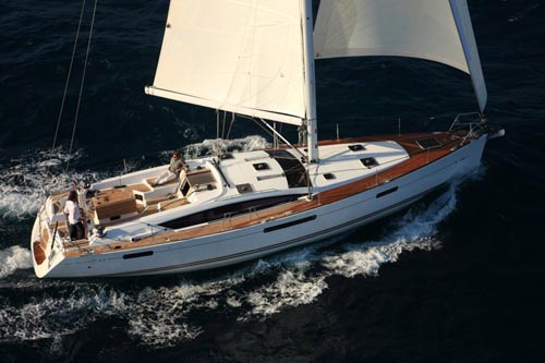 Zuma Crewed Sailing Yacht Charter